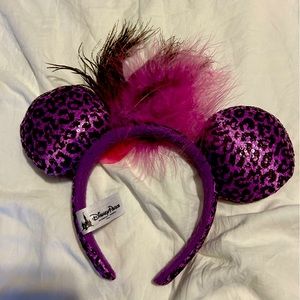 Mouse ears
